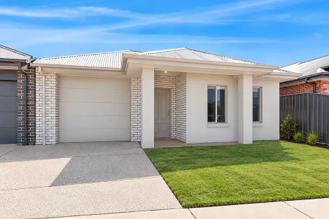 18 Ashby Cres, Eyre, SA 5121