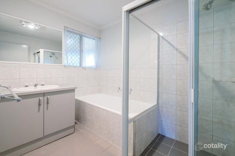 Property photo of 16 Pine View Close Old Reynella SA 5161