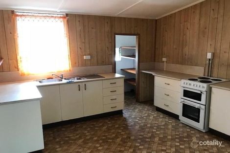 8 Roe St, Miriam Vale, QLD 4677