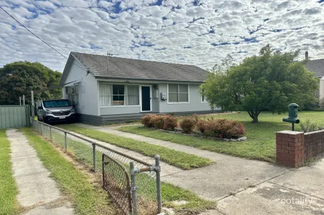 34 Hamilton Cres, Corryong, VIC 3707