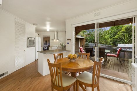 Property photo of 253 Thompsons Road Templestowe Lower VIC 3107
