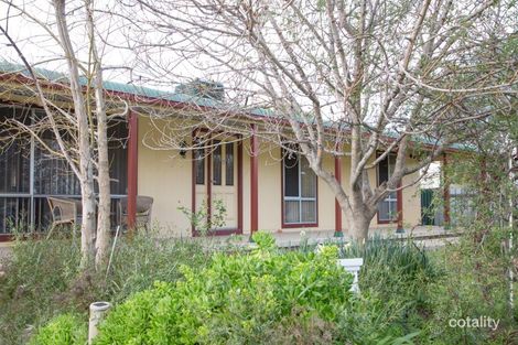 37 Henry St, Yenda, NSW 2681