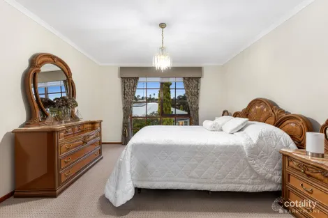 Property photo of 37 Beecroft Crescent Templestowe VIC 3106