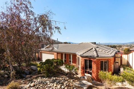 Property photo of 16 Lorikeet Crescent Whittlesea VIC 3757