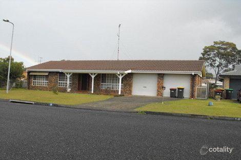 8 Flora Pde, Tuncurry, NSW 2428