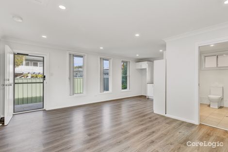 Property photo of 5A Bundilla Parade Berkeley Vale NSW 2261