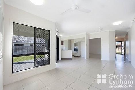 Property photo of 11 Ningaloo Crescent Burdell QLD 4818