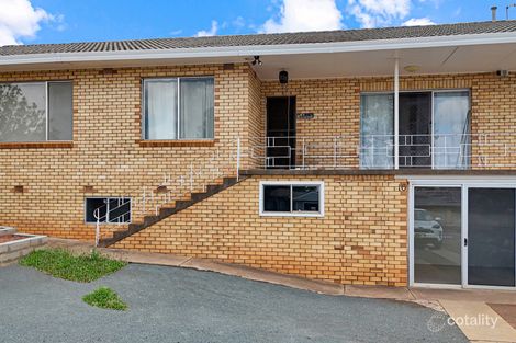 16 Evans Pde, Parkes, NSW 2870