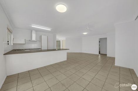 Property photo of 27 Saxonvale Court New Auckland QLD 4680