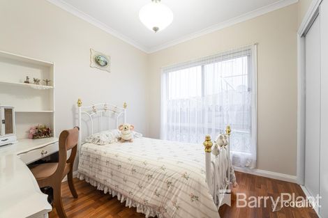 Property photo of 4 Fitzpatrick Court Highton VIC 3216