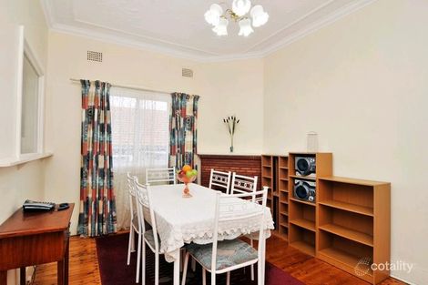 Property photo of 19 Willunga Avenue Earlwood NSW 2206