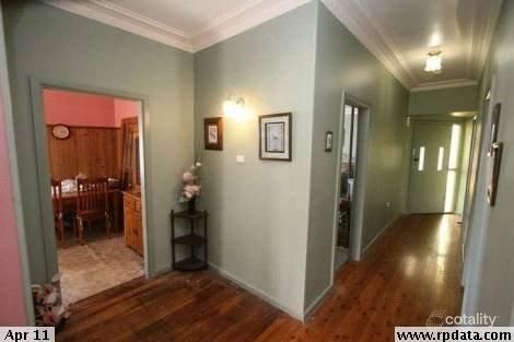 Property photo of 210 Shellharbour Road Warilla NSW 2528