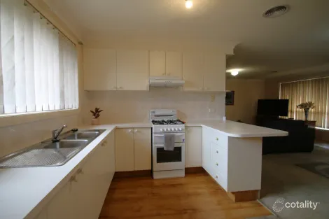 Property photo of 35 Turner Crescent Orange NSW 2800