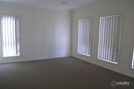 Property photo of 9 Carver Lane Gungahlin ACT 2912