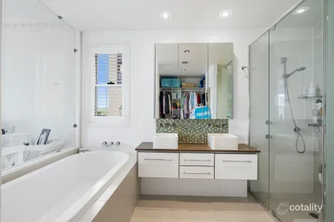 Property photo of 40/3030 The Boulevarde Carrara QLD 4211