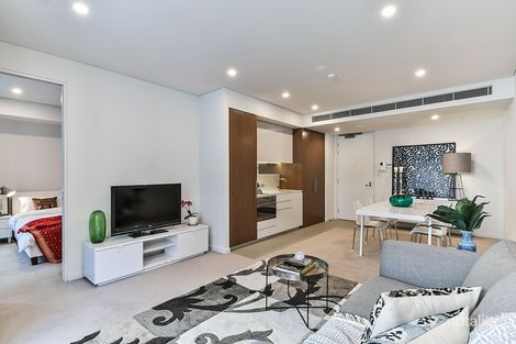 8/2 Moreau Pde, East Perth, WA 6004