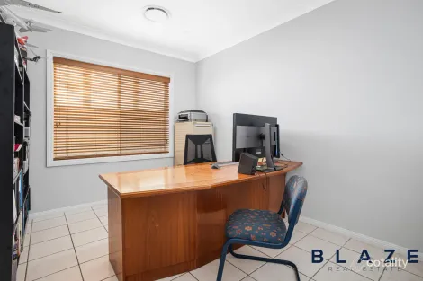 Property photo of 3 Duardo Street Edensor Park NSW 2176