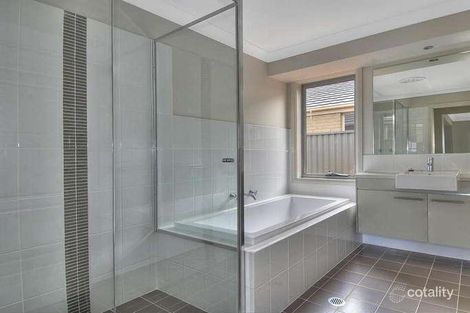 Property photo of 116 Haywards Bay Drive Haywards Bay NSW 2530