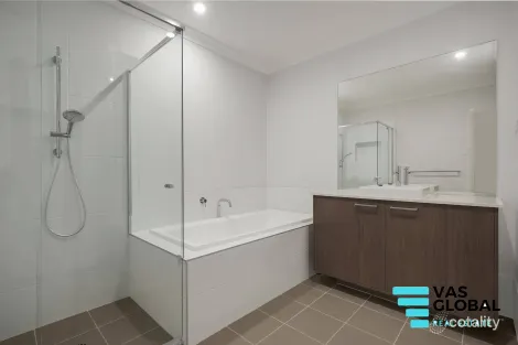 Property photo of 26 Duncombe Avenue Gledswood Hills NSW 2557