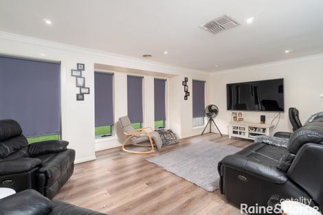 Property photo of 10 Apprentice Avenue Ashmont NSW 2650