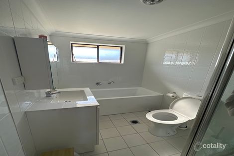 Property photo of 4/47-49 Hall Street Old Bar NSW 2430