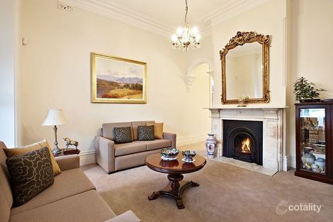 Property photo of 55 Mathoura Road Toorak VIC 3142