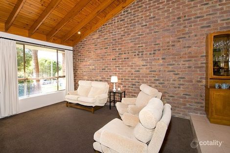 Property photo of 10 Kiama Crescent Ferny Hills QLD 4055