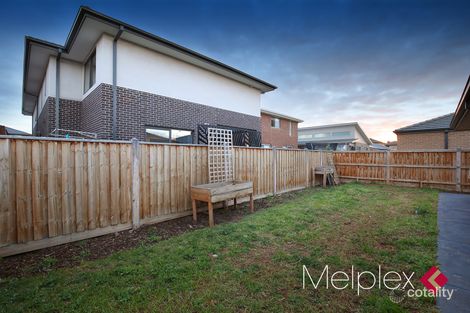 Property photo of 16 Yarkon Way Point Cook VIC 3030