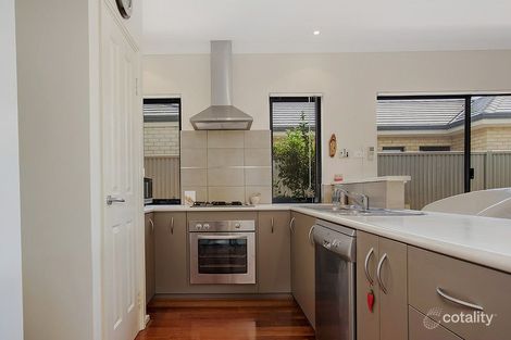 Property photo of 9 Swanbourne Avenue Secret Harbour WA 6173