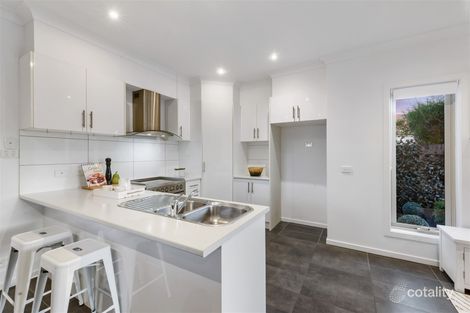 Property photo of 3/39 Coleridge Drive Delahey VIC 3037