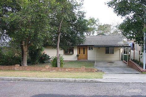 42 Buff Point Ave, Buff Point, NSW 2262