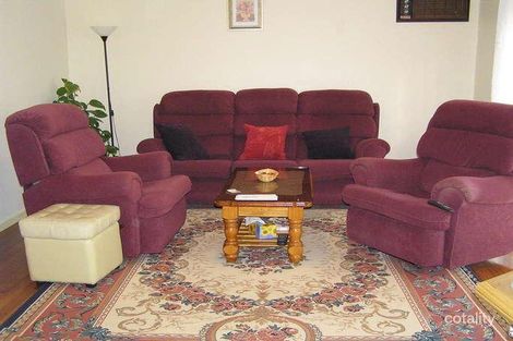 Property photo of 27 Walnut Crescent Noble Park VIC 3174