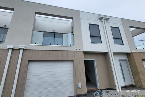 14 Limestone Dr, Berwick, VIC 3806