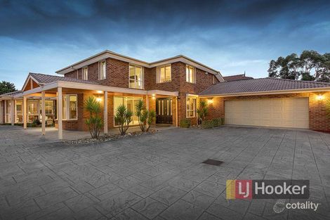Property photo of 4 Silkwood Way Rowville VIC 3178