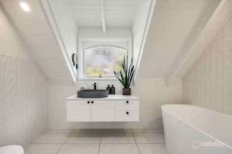 Property photo of 8 First Avenue Bridgewater SA 5155