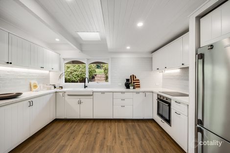 Property photo of 8 First Avenue Bridgewater SA 5155