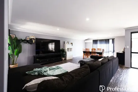 Property photo of 9 Discovery Vista Ellenbrook WA 6069