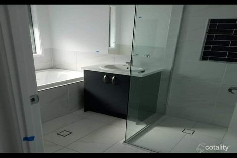 Property photo of 33 Elizabeth Drive Flagstone QLD 4280