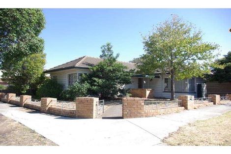 10 Service St, Sunshine, VIC 3020