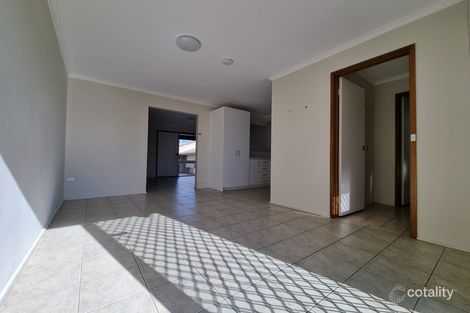 Property photo of 18/2-18 Bourke Road Oakleigh South VIC 3167