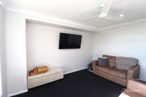 Property photo of 24 Waugh Street Urangan QLD 4655