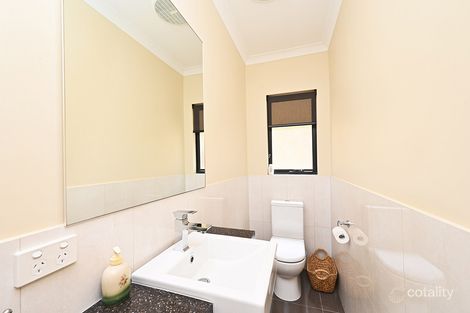 Property photo of 17 Torquay Pass Mindarie WA 6030