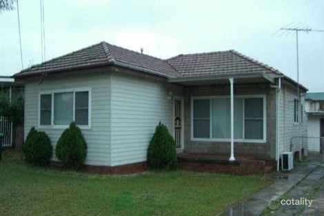 Property photo of 22 Langdale Avenue Revesby NSW 2212