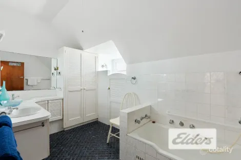Property photo of 169 Charlestown Road Kotara South NSW 2289