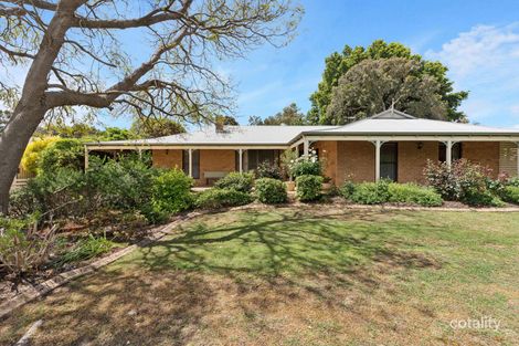 Property photo of 4 Pindara Place Lesmurdie WA 6076