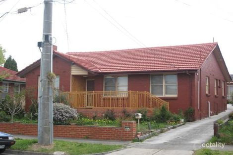 7 Evans Cres, Reservoir, VIC 3073