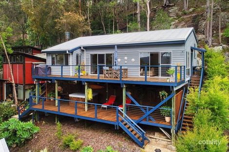 Property photo of 23 Woorara Parade Green Point NSW 2251
