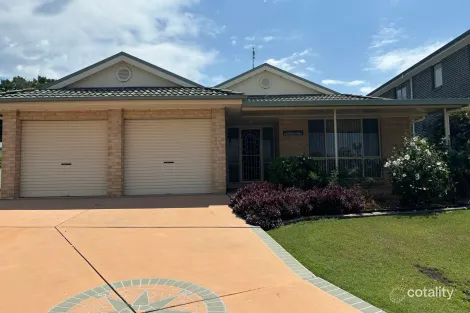 8 Woodlands Pl, Raymond Terrace, NSW 2324