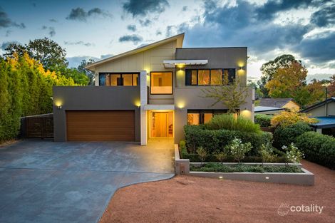 8 Prendergast St, Curtin, ACT 2605