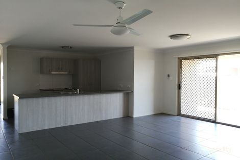 Property photo of 1/3 Robert Place Yamanto QLD 4305